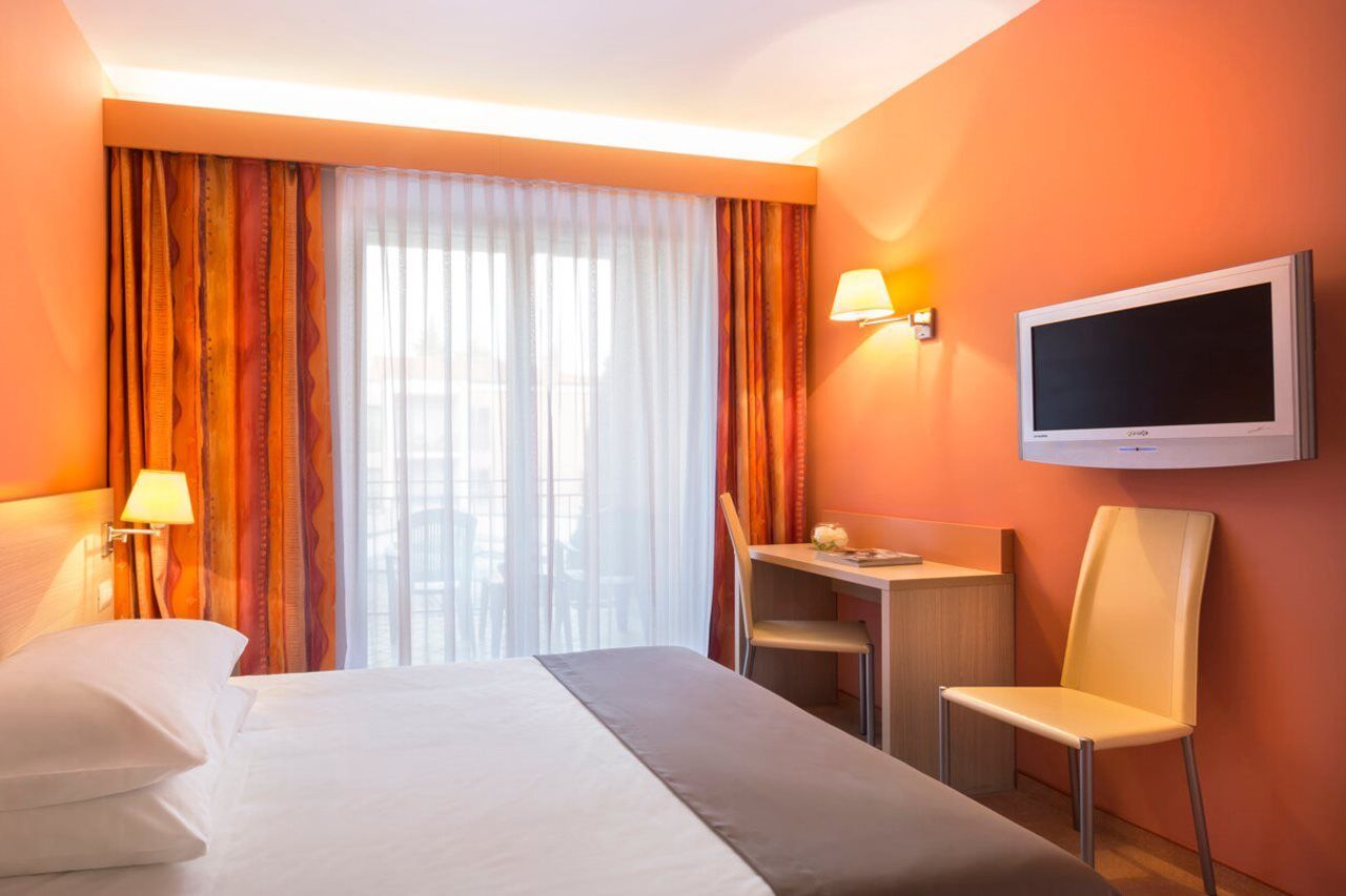 เรมิเซนส์ โฮเทล ลูซิยา Hotel ปอร์โตรอซ ภายนอก รูปภาพ